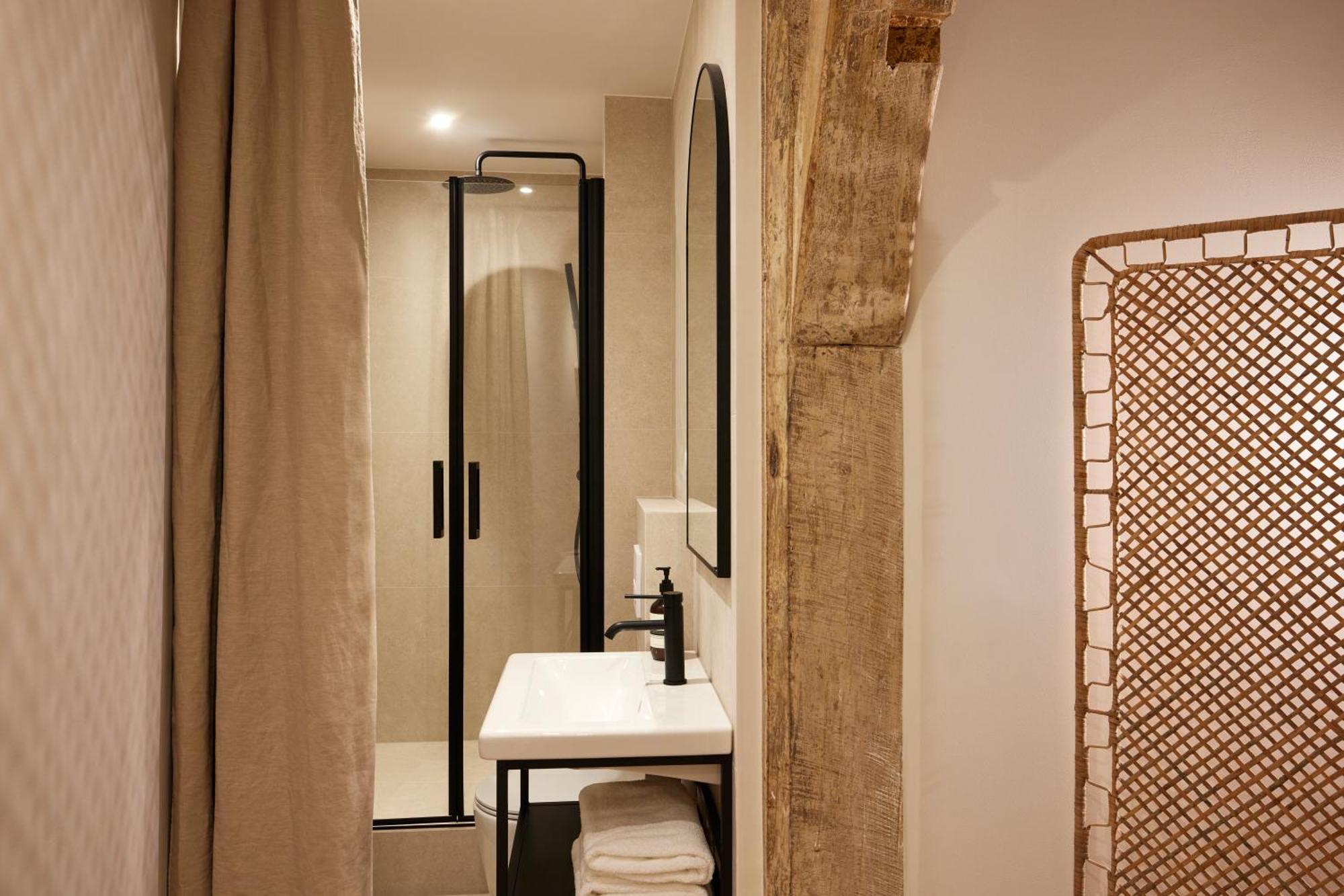 Stylish 2Br & 2Ba With Private Terrace Paris Exterior foto